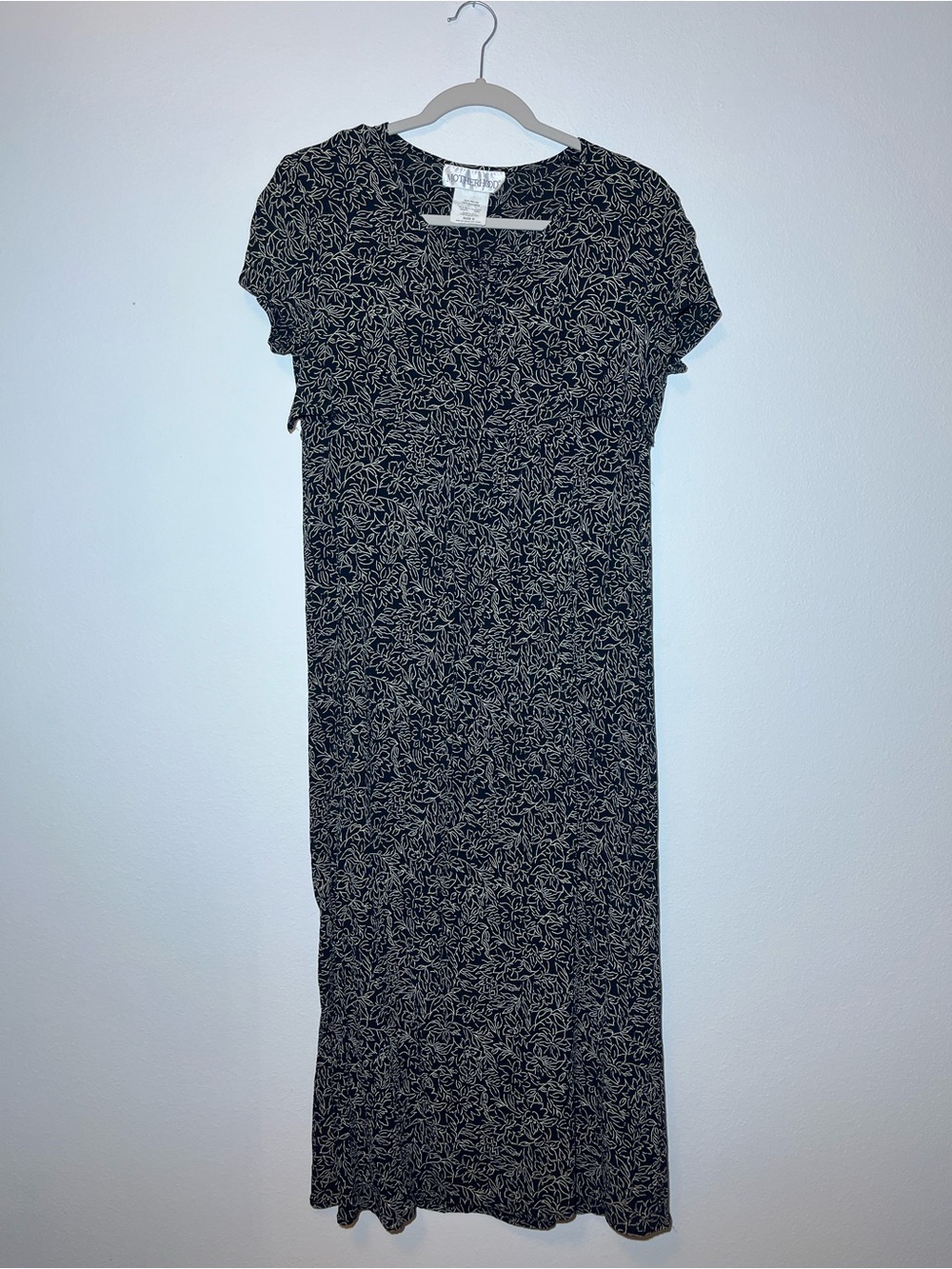 Motherhood Maternity Nursing Maxi Dress